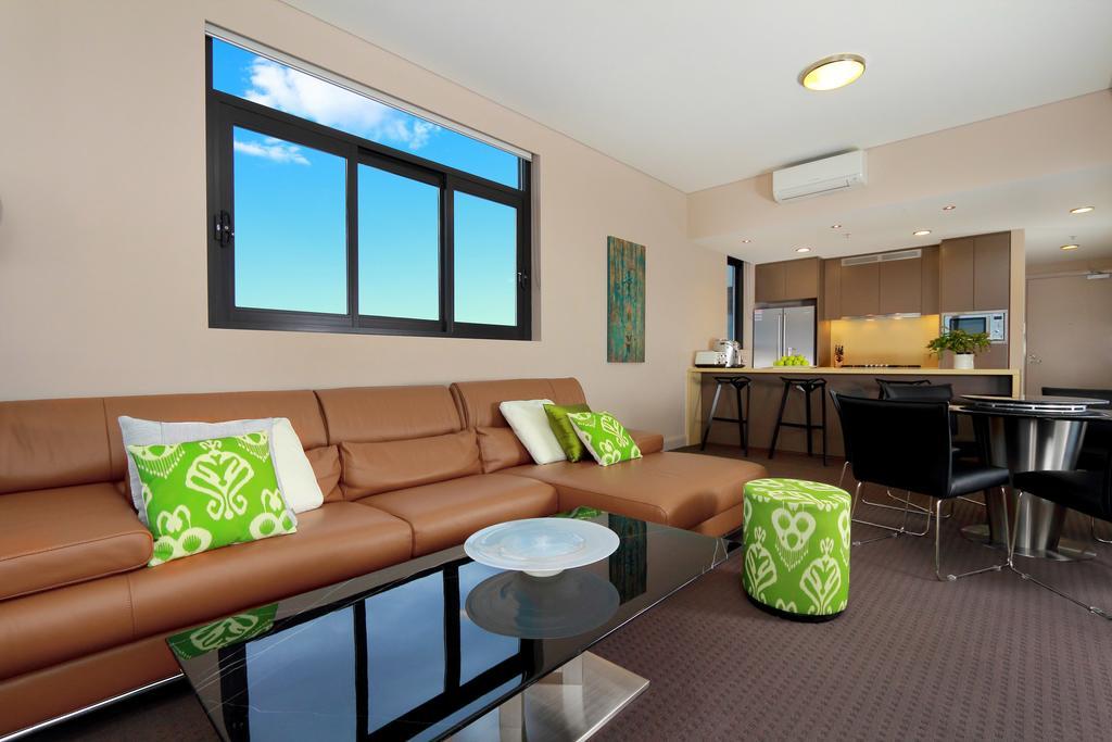 Australia Towers Shortozstay Sydney