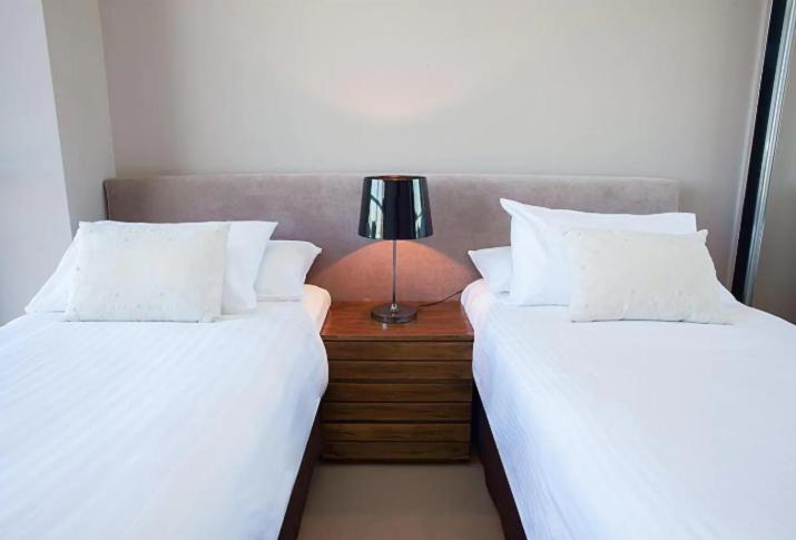 Apartment Australia Towers Shortozstay Sydney
